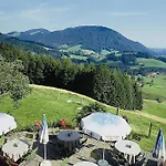 Berggasthaus Weingarten אורחן