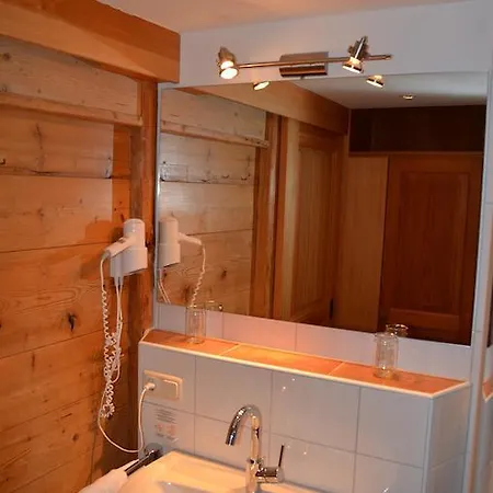 Berggasthaus Weingarten 3*