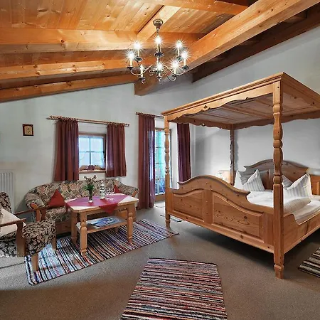 Berggasthaus Weingarten Inn
